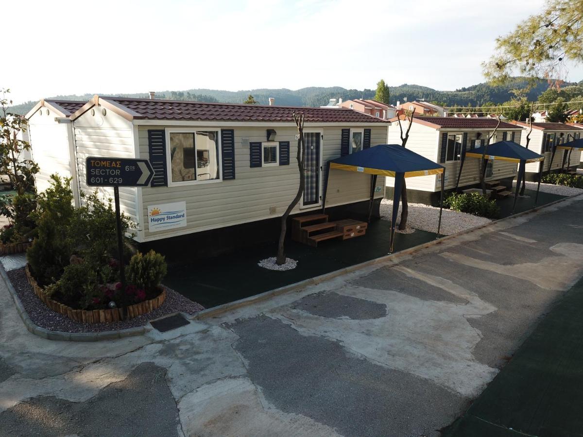 Happy Camp Mobile Homes In Castello Camping & Summer Resort Neos Marmaras Exteriör bild