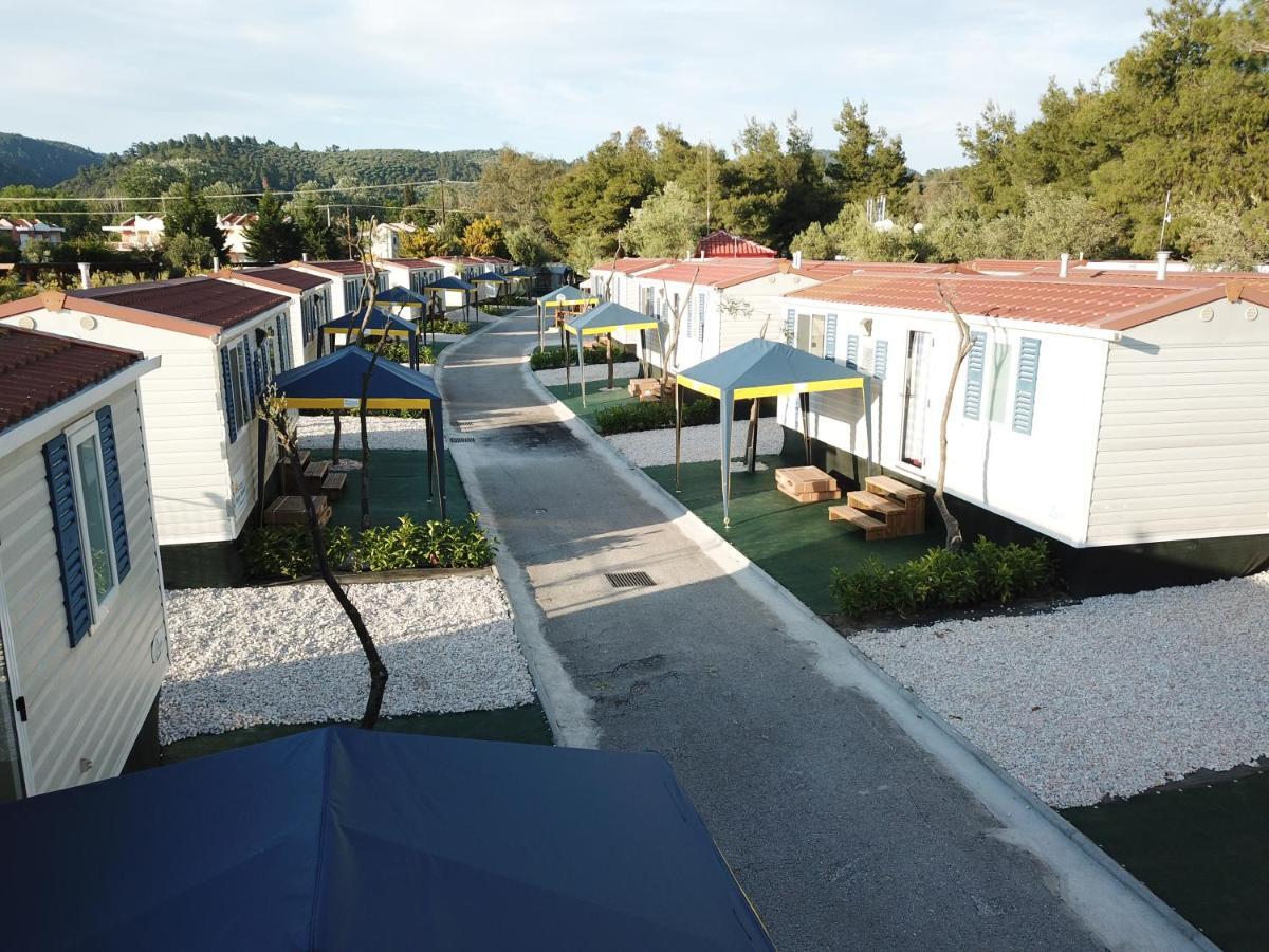 Happy Camp Mobile Homes In Castello Camping & Summer Resort Neos Marmaras Exteriör bild